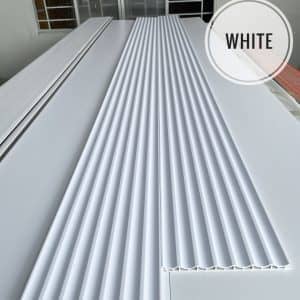 LAM SÓNG BÁN NGUYỆT